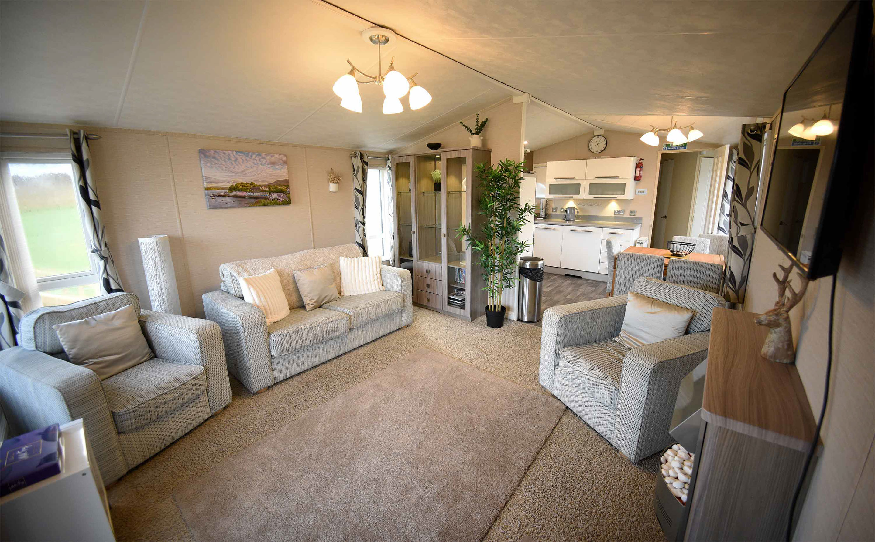 Stay in total comfort at our Marsco self catering accommodation Caravan on the Isle of Skye